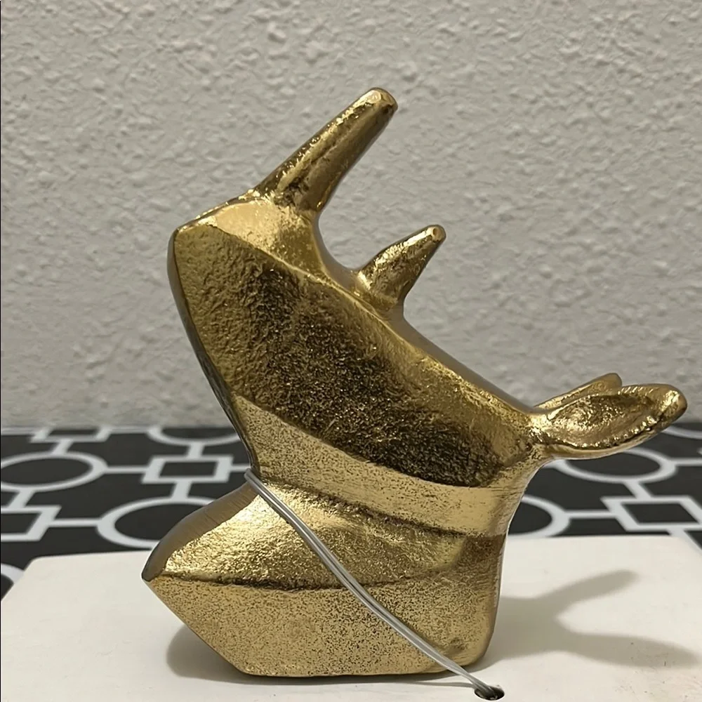 Gold Tone Rhinoceros Head Wall Mount Decor Key Towel Hook Hanger